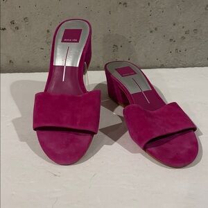 Dolce Vita Rilee Hot Pink Suede Block Heel Open Toe Mules - Size 8.5